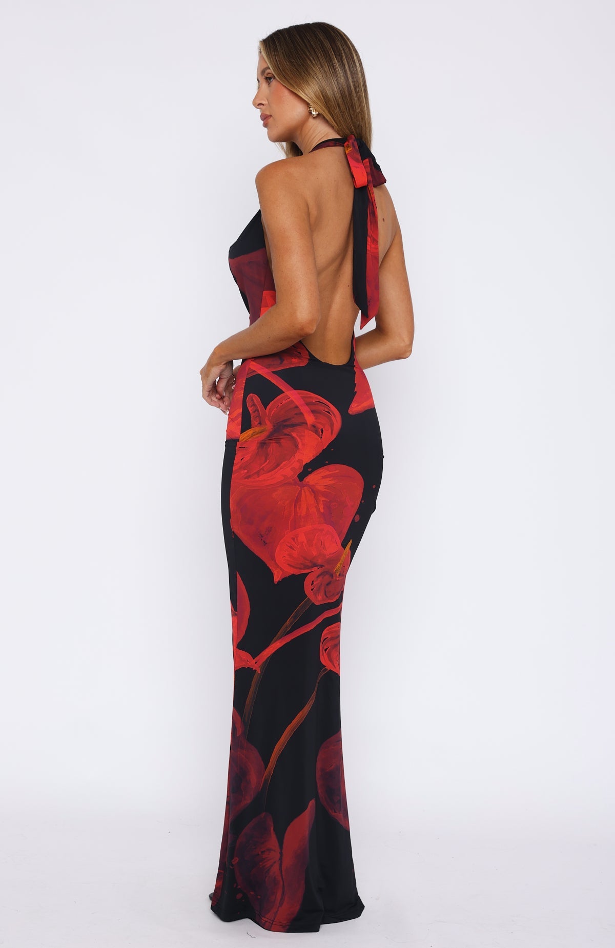 #color_black Red