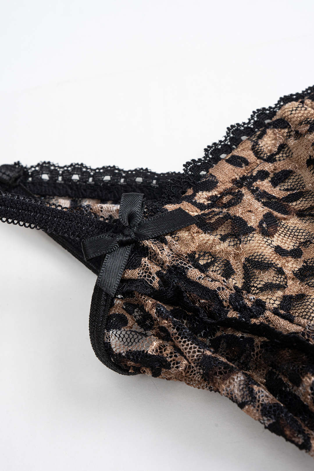 Leopard Print Lace Patchwork Backless Sleeveless Bodysuit